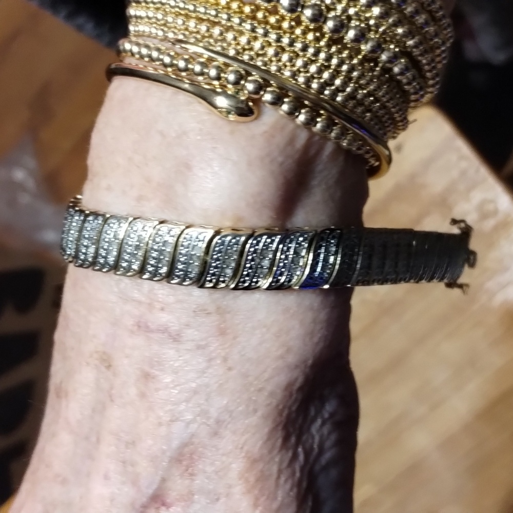 Diamond bracelet - Picture 2 of 3